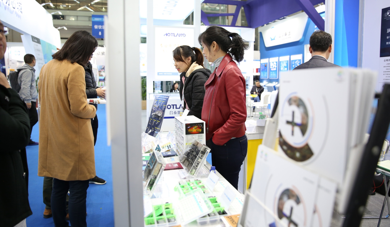 1514425046484563.jpg 1514358140583795.jpg